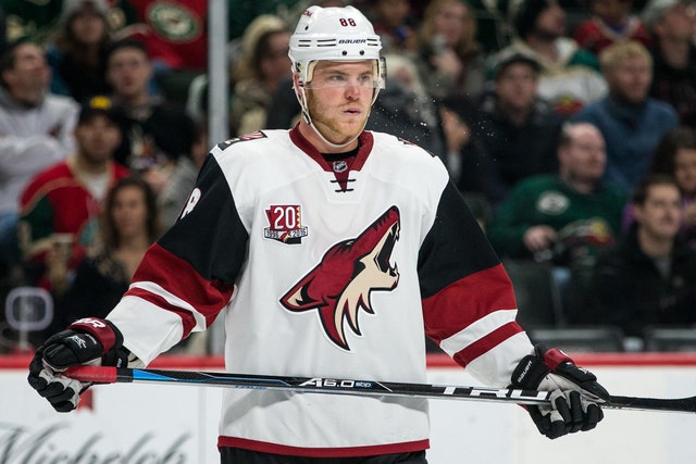 123b8639-NHL: Arizona Coyotes at Minnesota Wild